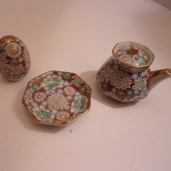 RARE WWII SHOZAN KUTANI HANDPAINTED - Picture 6 of 8